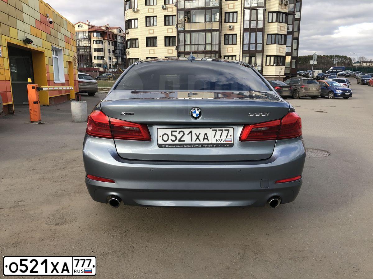 Фото автомобиля BMW 530I, 2017 — госномер Х273РР196. Цвет: СЕРЫЙ