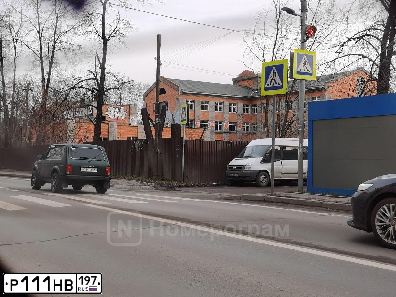 Фото автомобиля (ISDERA) БРП САN-АМ RD SРУDЕR RТ-S991, 2011 — госномер Р111НВ197. Цвет: КРАСНЫЙ