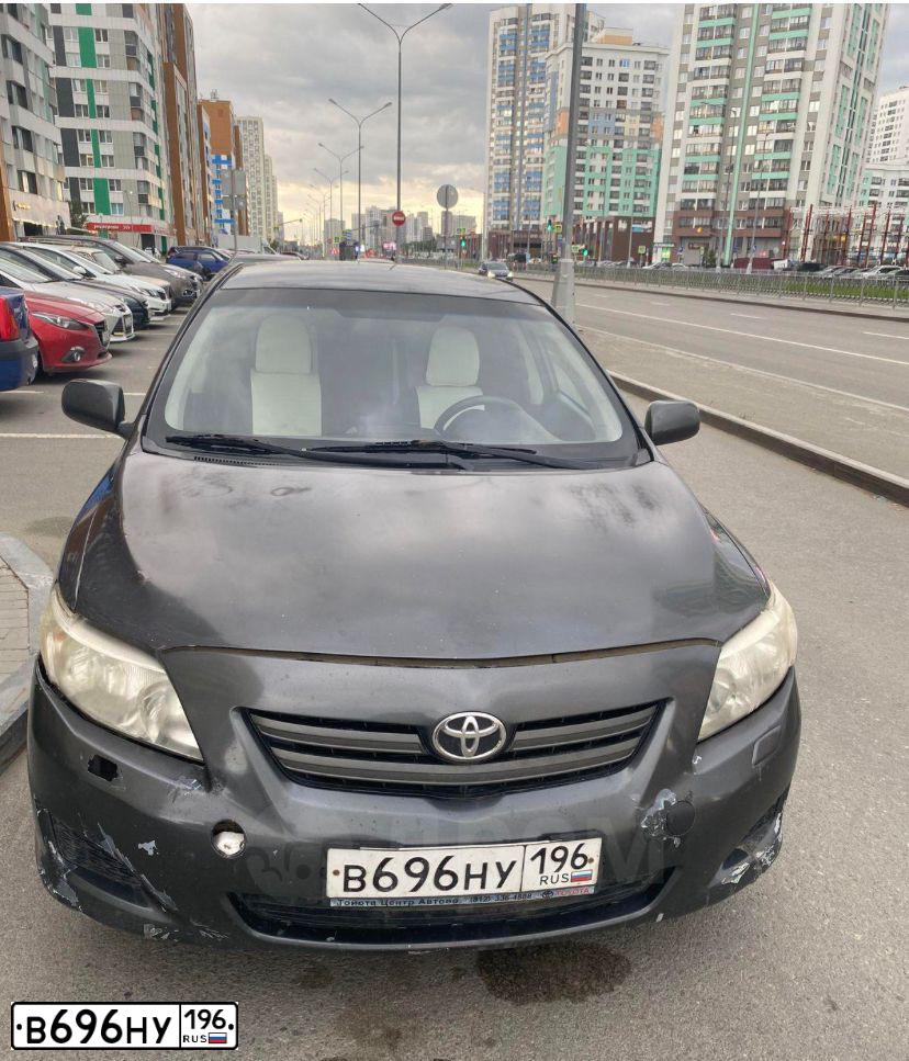 Фото автомобиля TOYOTA COROLLA, 2008 — госномер В696НУ196. Цвет: СЕРЫЙ