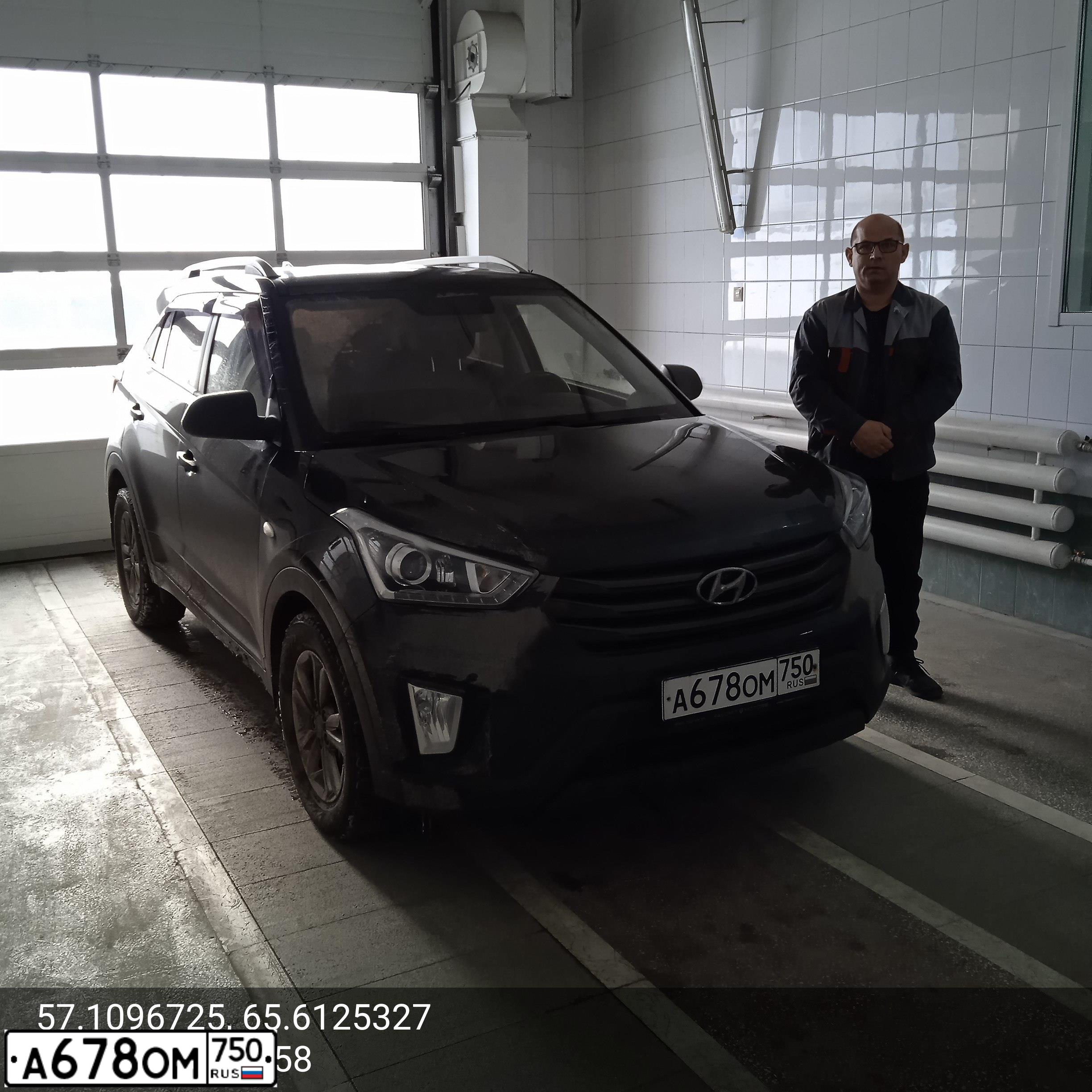 Фото автомобиля HYUNDAI CRETA, 2017 — госномер Х806РР72. Цвет: ЧЕРНЫЙ