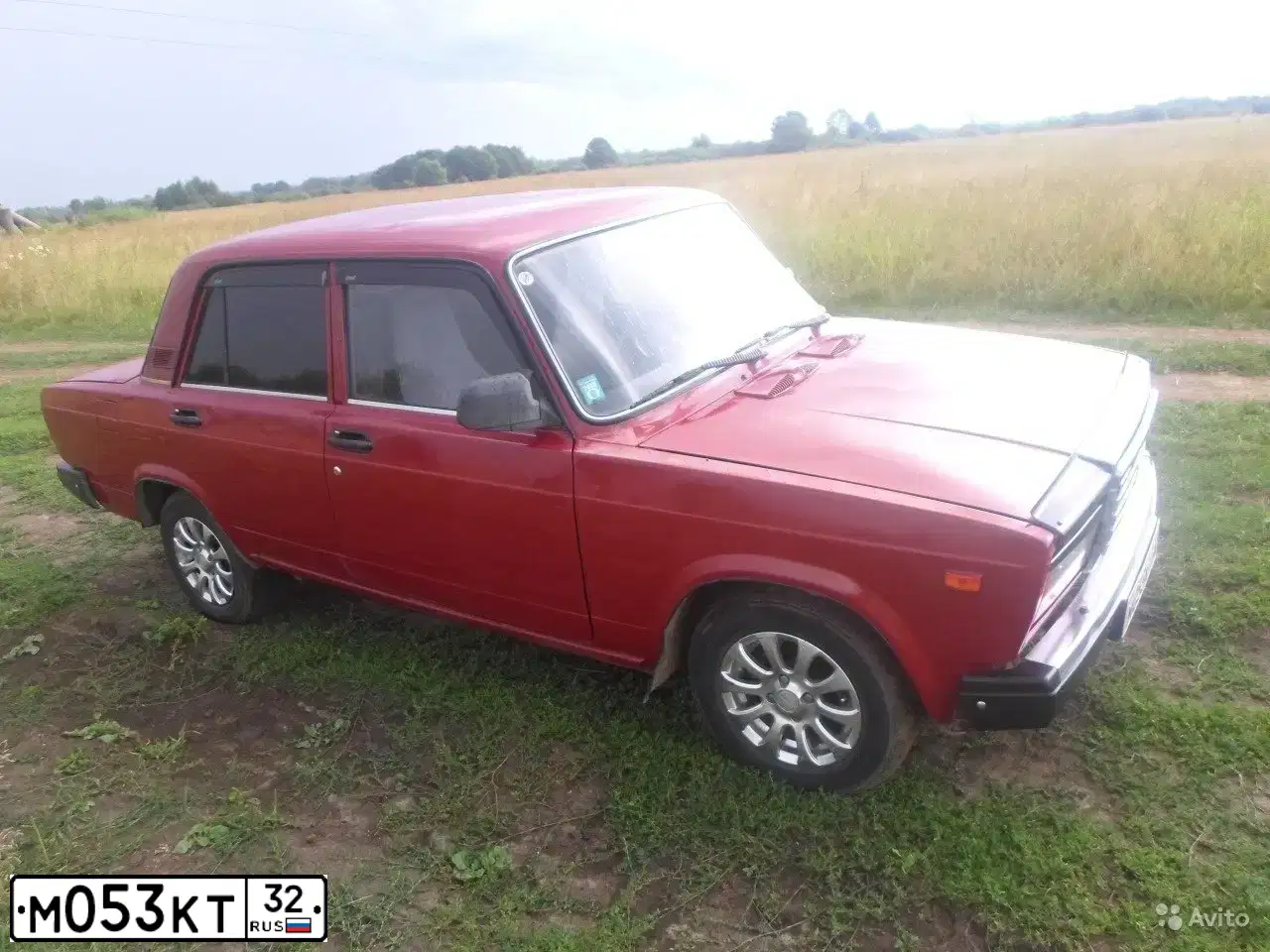 Фото автомобиля LADA 2107, 2006 — госномер М053КТ32. Цвет: ВИШНЕВЫЙ