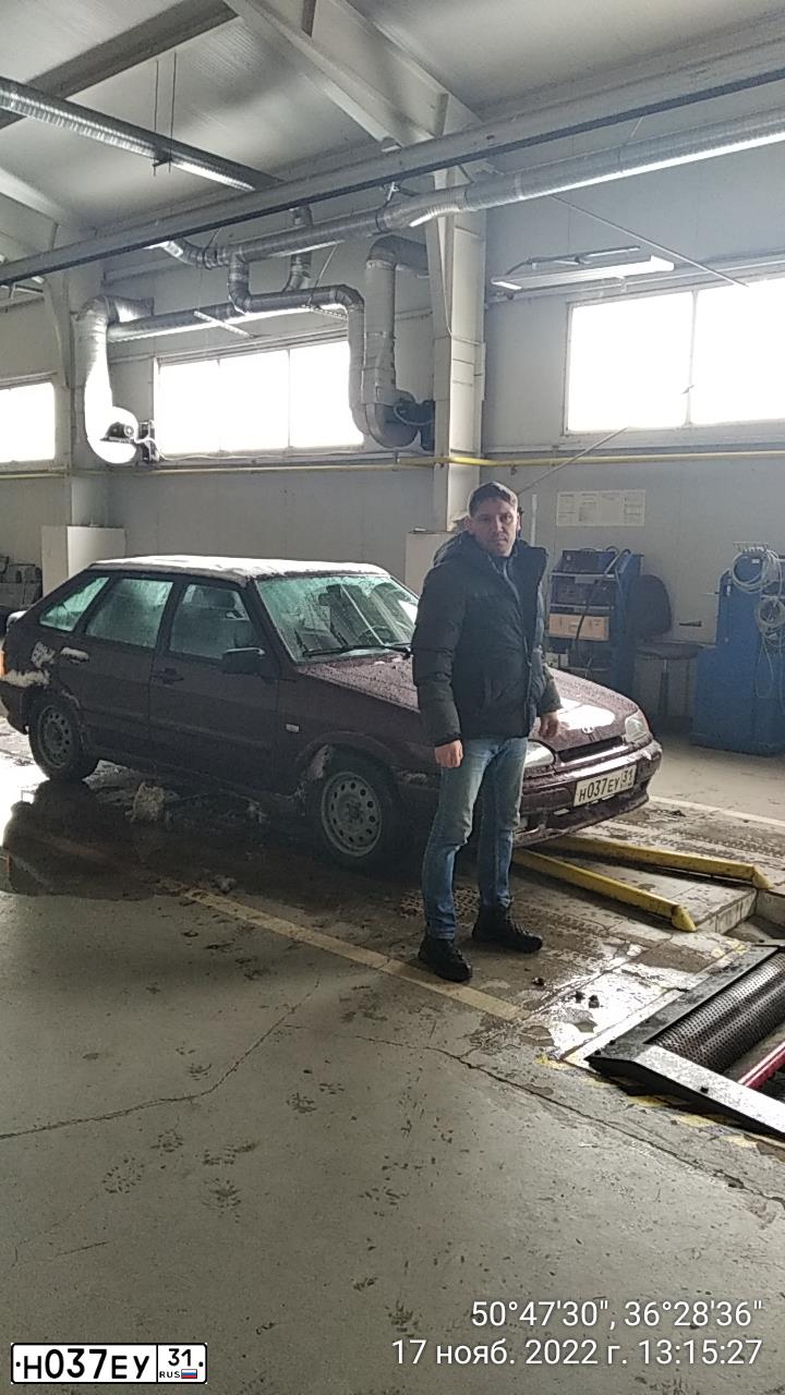 Фото автомобиля LADA 2114 SAMARA, 2012 — госномер Х031АМ31. Цвет: ТЕМНО-ВИШНЕВЫЙ