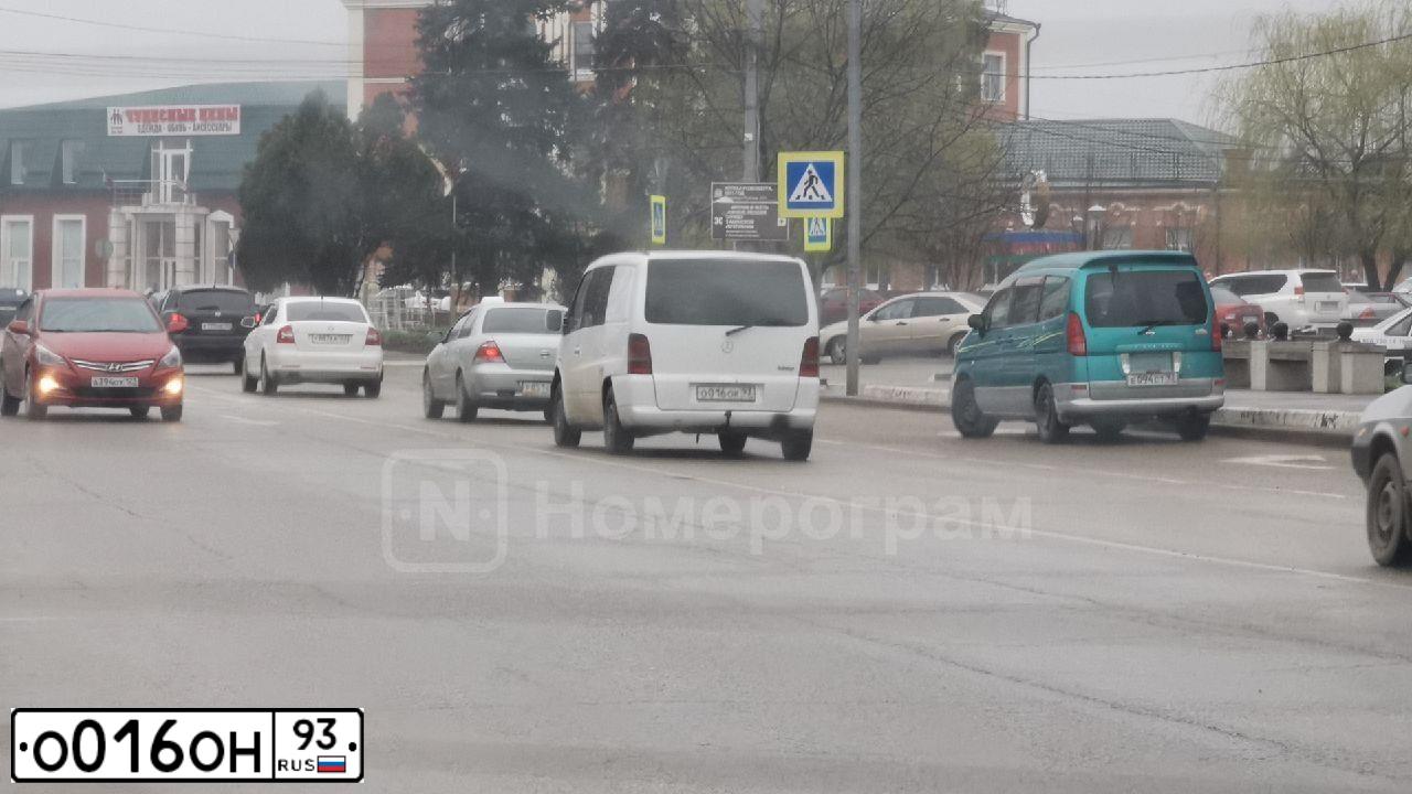 Фото автомобиля LADA 2106, 1995 — госномер К202ТУ93. Цвет: Белый