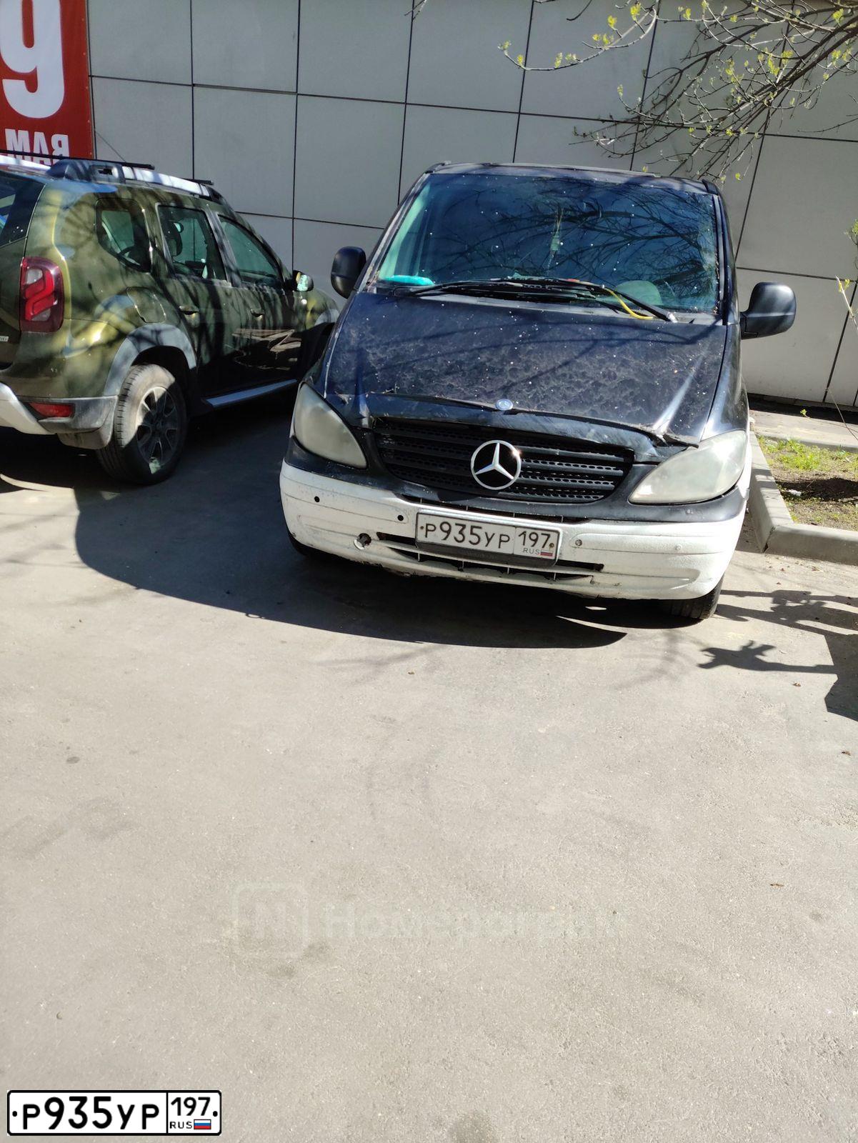 Фото автомобиля NISSAN ALMERA, 1996 — госномер С001СХ199. Цвет: СИНИЙ СВЕТЛЫЙ