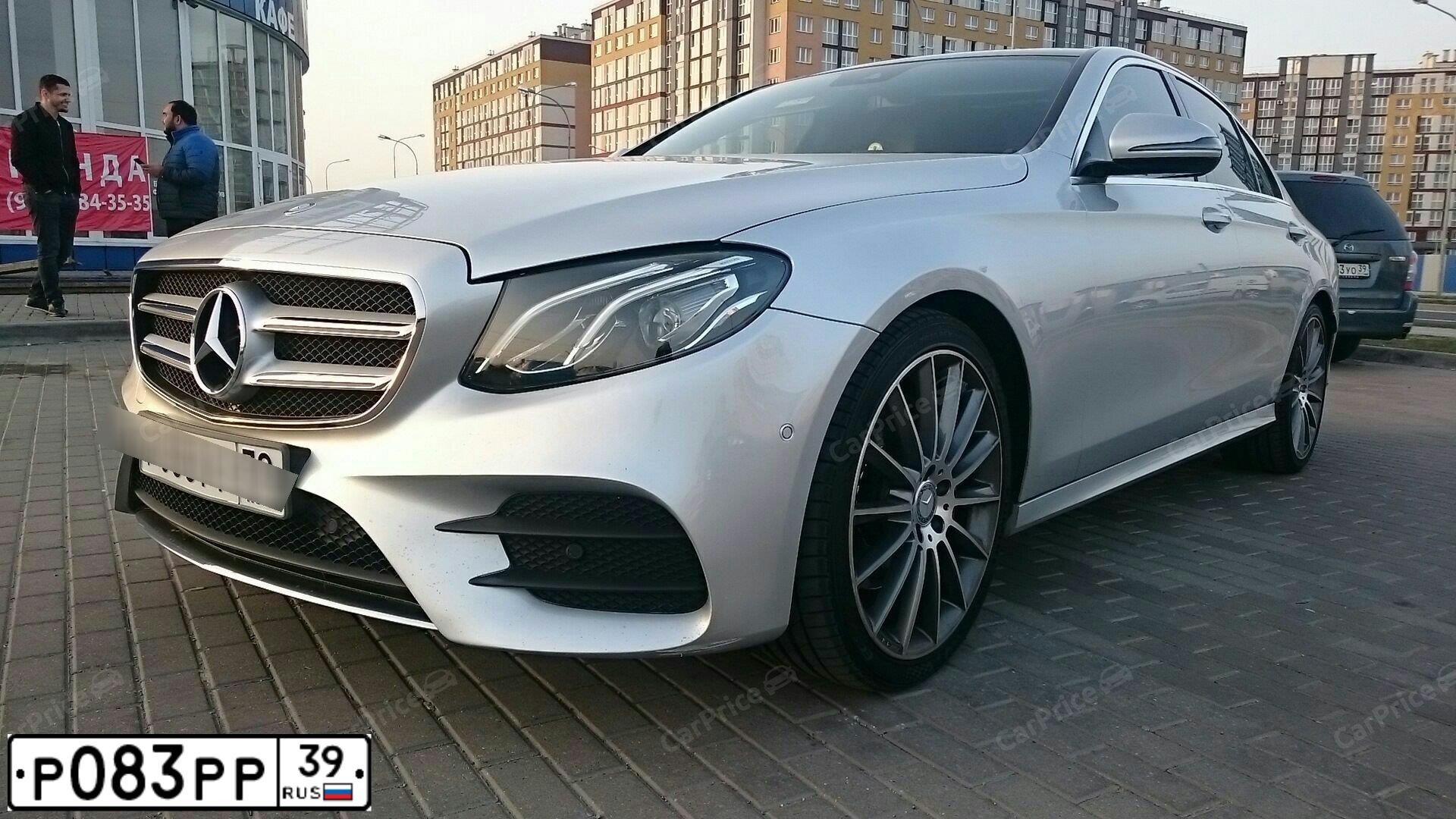 Фото автомобиля BMW SERIE 5, 2013 — госномер Т590МВ39. Цвет: БЕЛЫЙ