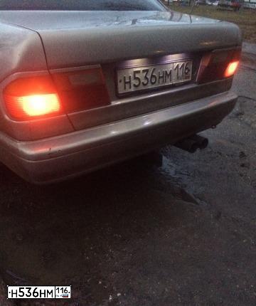 Фото автомобиля NISSAN PRIMERA, 1991 — госномер О236ОУ159. Цвет: БЕЛЫЙ(ТЕМНО-СЕРЫЙ)