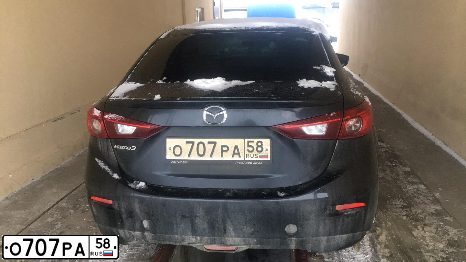 Фото автомобиля MAZDA 3, 2014 — госномер С855ОО58. Цвет: ЧЕРНЫЙ
