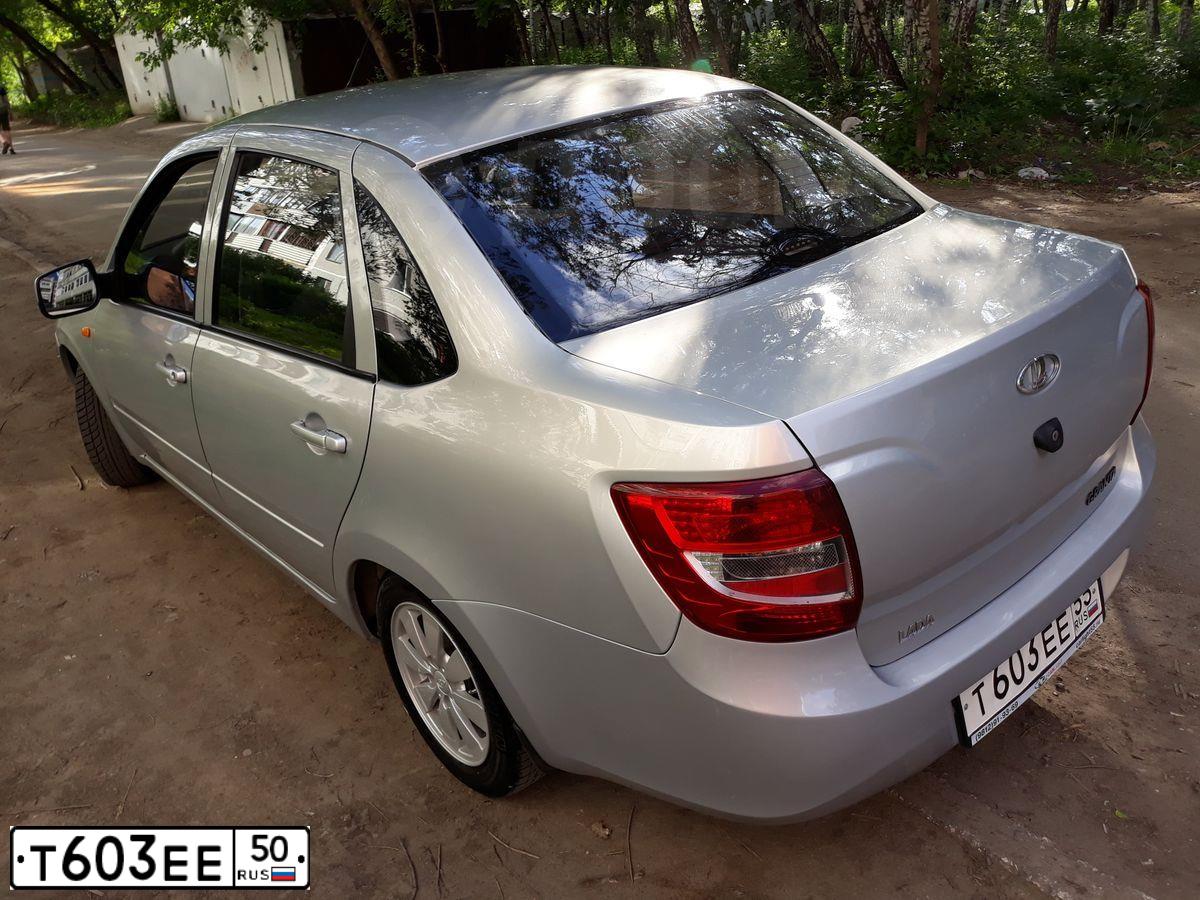 Фото автомобиля MITSUBISHI LANCER, 2012 — госномер У608ХР12. Цвет: Серебристый