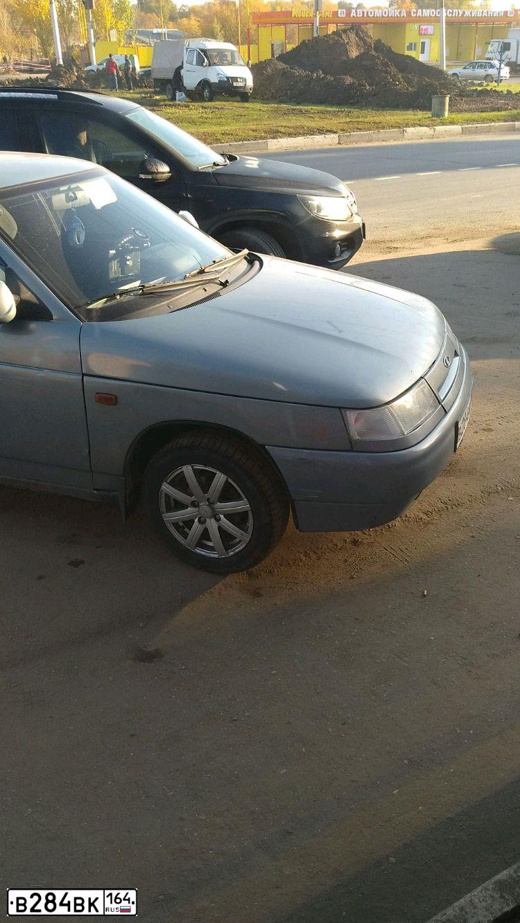 Фото автомобиля LADA 2110, 2003 — госномер В284ВК164. Цвет: ЗОЛОТИСТО-СЕРЫЙ