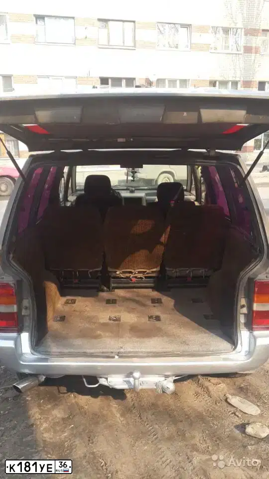 Фото автомобиля RENAULT /GRAND/ ESPACE, 1990 — госномер У288ВУ36. Цвет: Красный