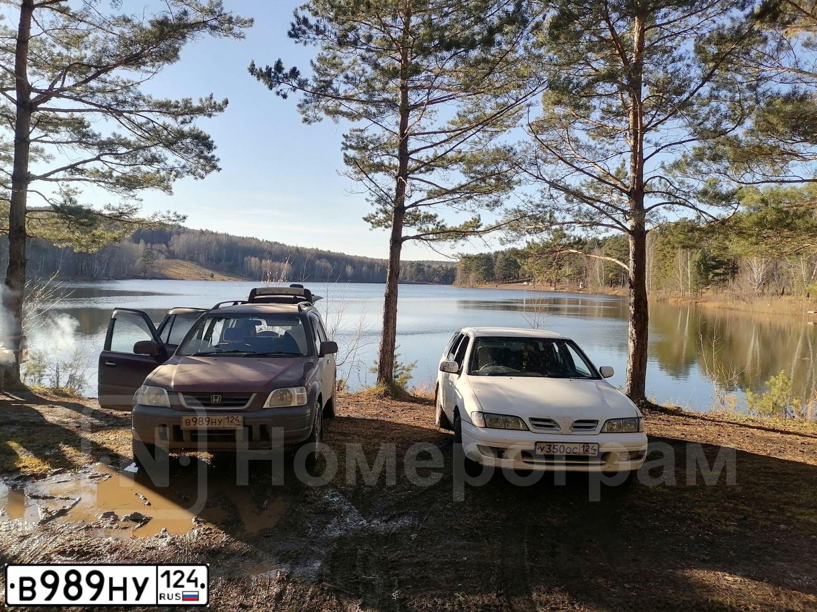 Фото автомобиля HONDA CR-V, 1996 — госномер В989НУ124