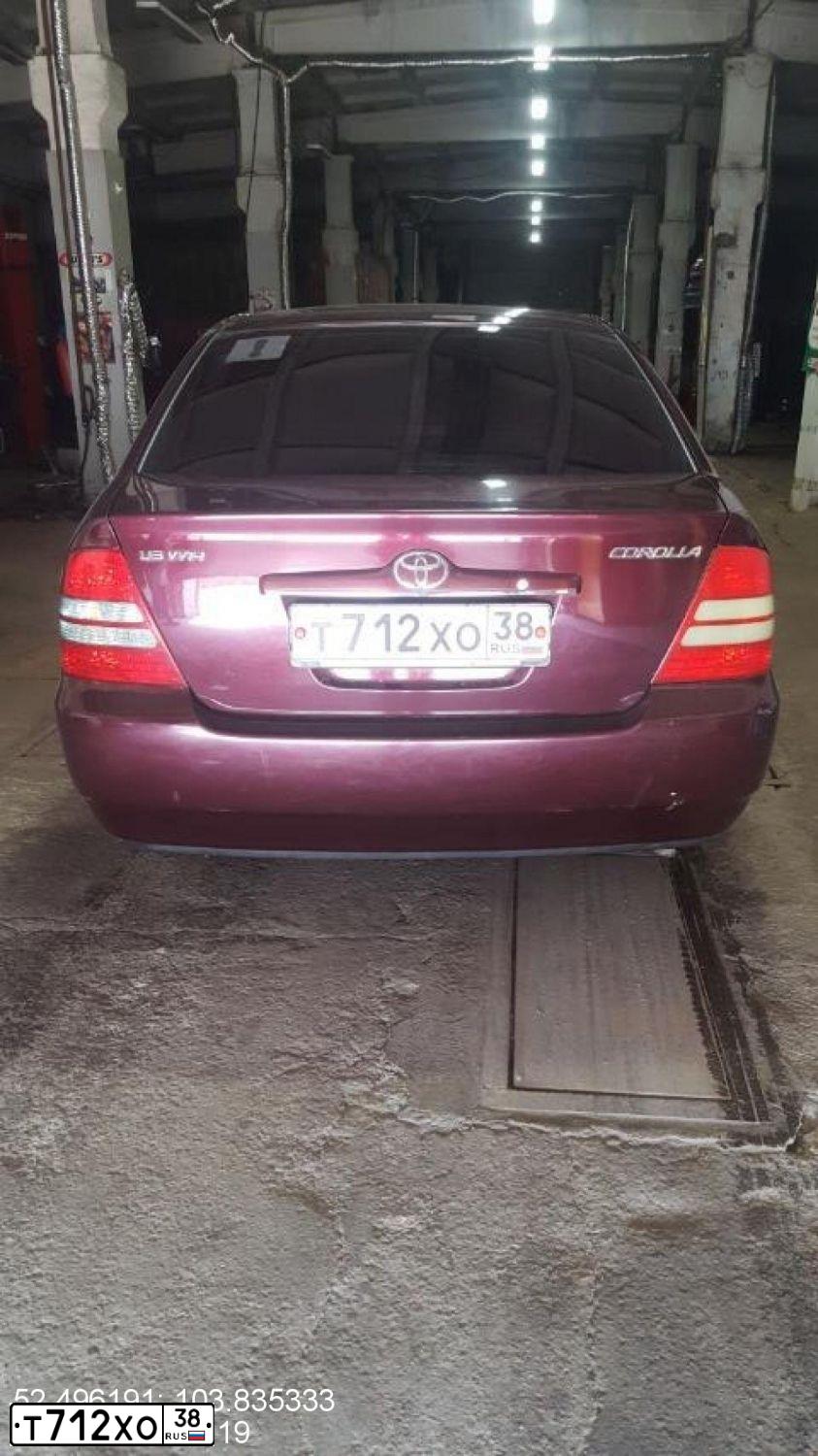 Фото автомобиля TOYOTA COROLLA, 2003 — госномер В666СМ38. Цвет: КРАСНЫЙ