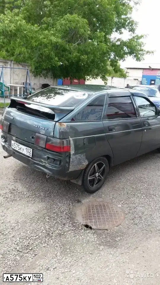 Фото автомобиля LADA 2112, 2007 — госномер А575КУ102. Цвет: СЕРО-СИНЕ-ЗЕЛЕНЫЙ