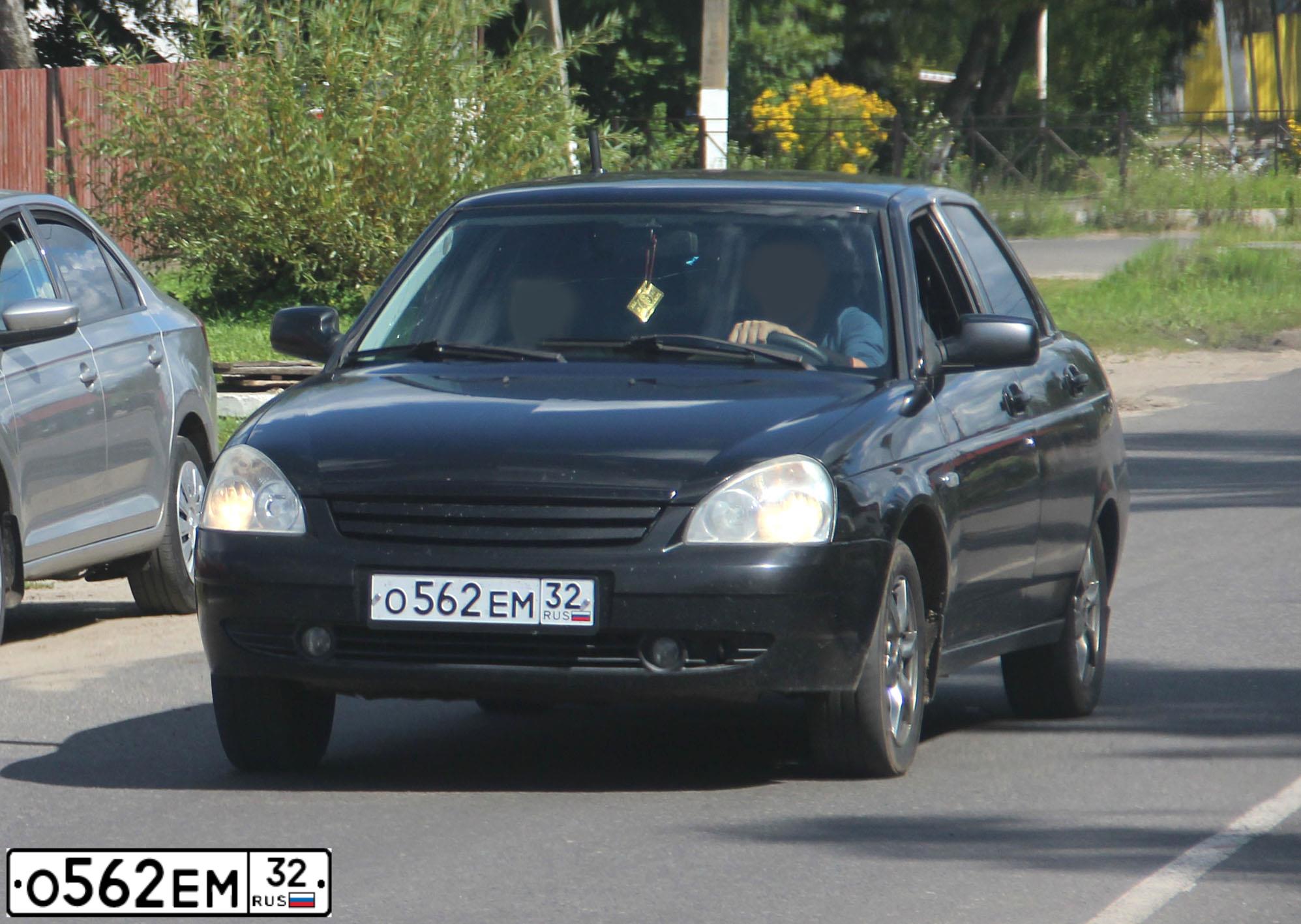 Фото автомобиля LADA PRIORA, 2009 — госномер Р371ОА32