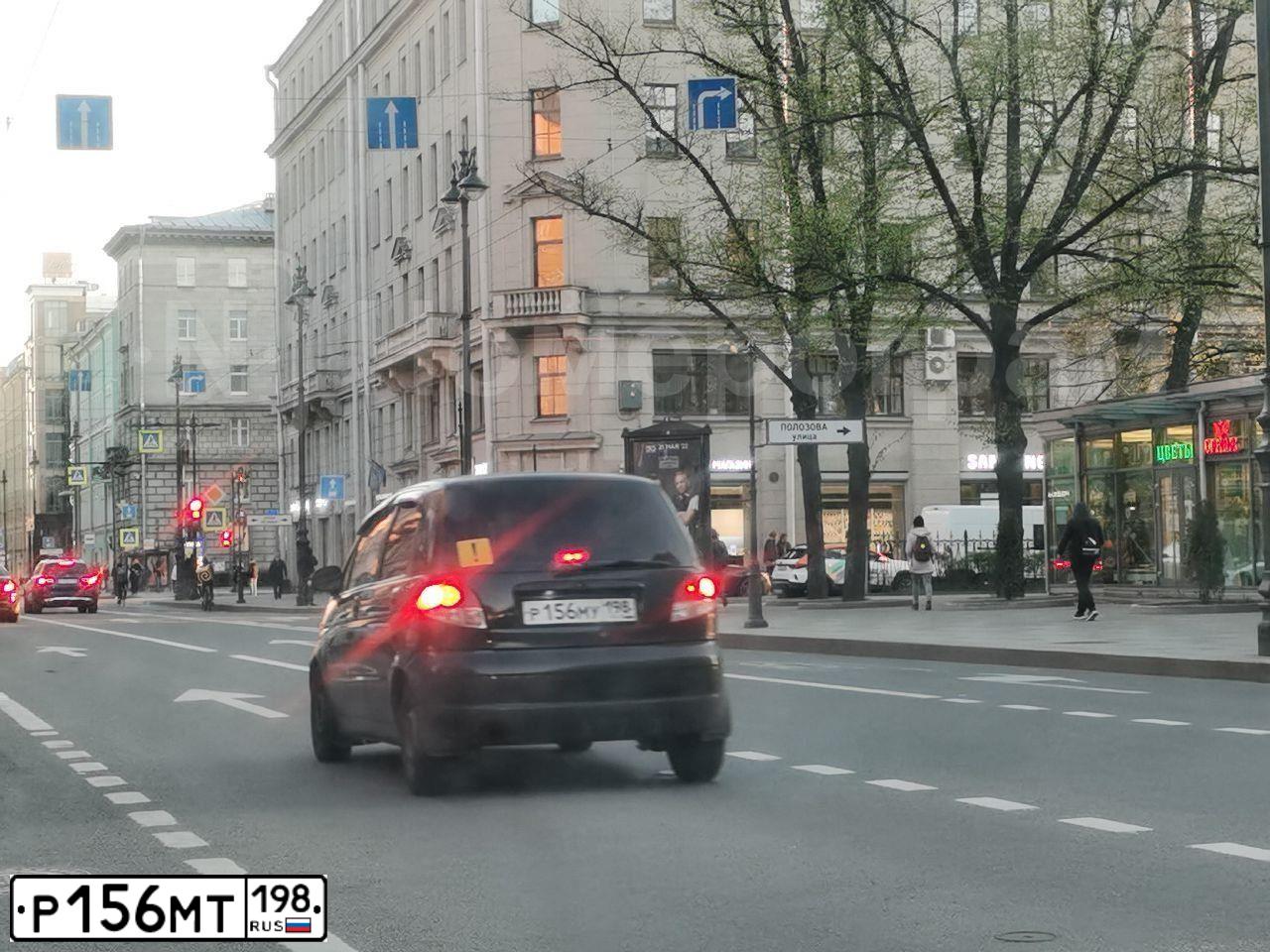 Фото автомобиля MAZDA CX-5. Цвет: СЕРЫЙ