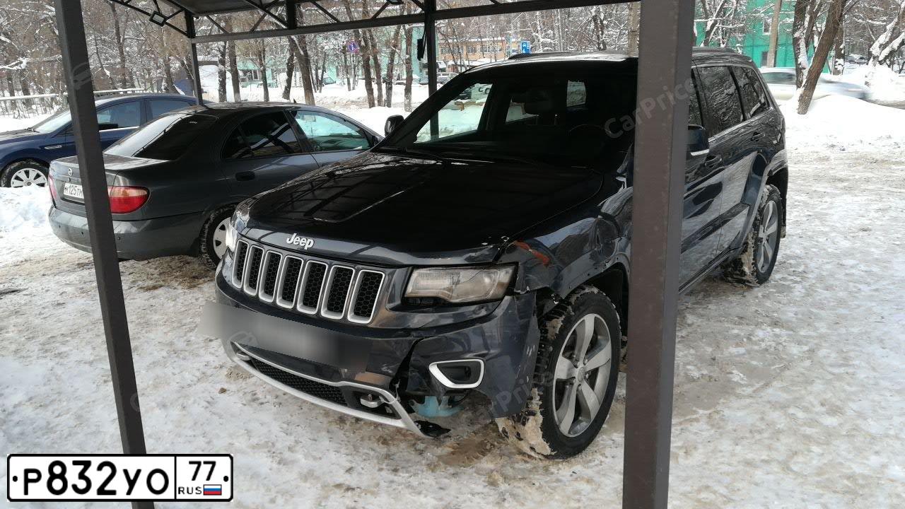 Фото автомобиля JEEP GRAND CHEROKEE, 2013 — госномер А495ВС550