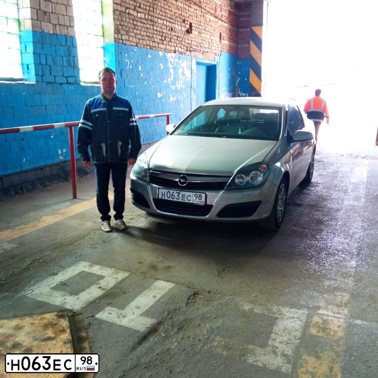 Фото автомобиля OPEL ASTRA, 2006 — госномер М014НУ13. Цвет: БЕЖЕВО-СЕРЫЙ