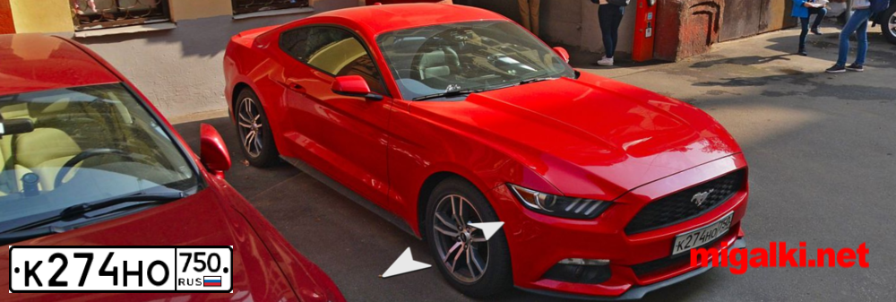 Фото автомобиля FORD MUSTANG, 2015 — госномер К274НО750. Цвет: КРАСНЫЙ