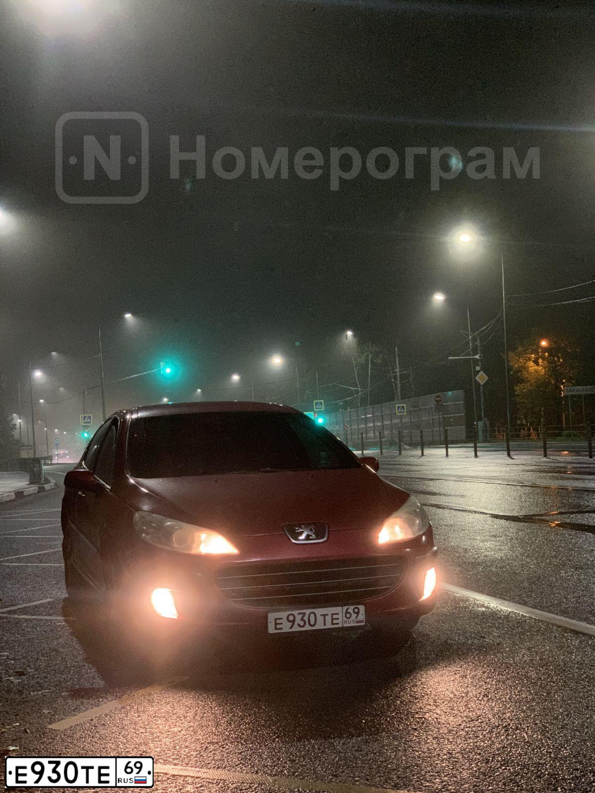 Фото автомобиля PEUGEOT 407, 2007 — госномер В804КР180