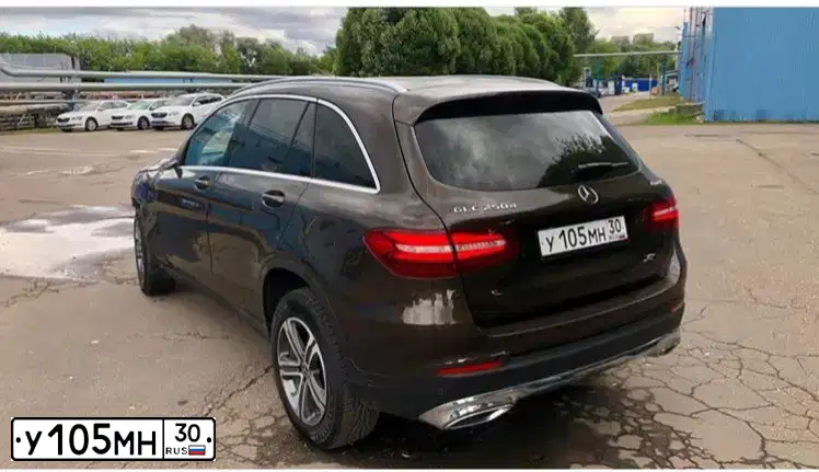 Фото автомобиля МЕРСЕДЕС-БЕНЦ, 2017 — госномер С740ТТ799. Цвет: Коричневый