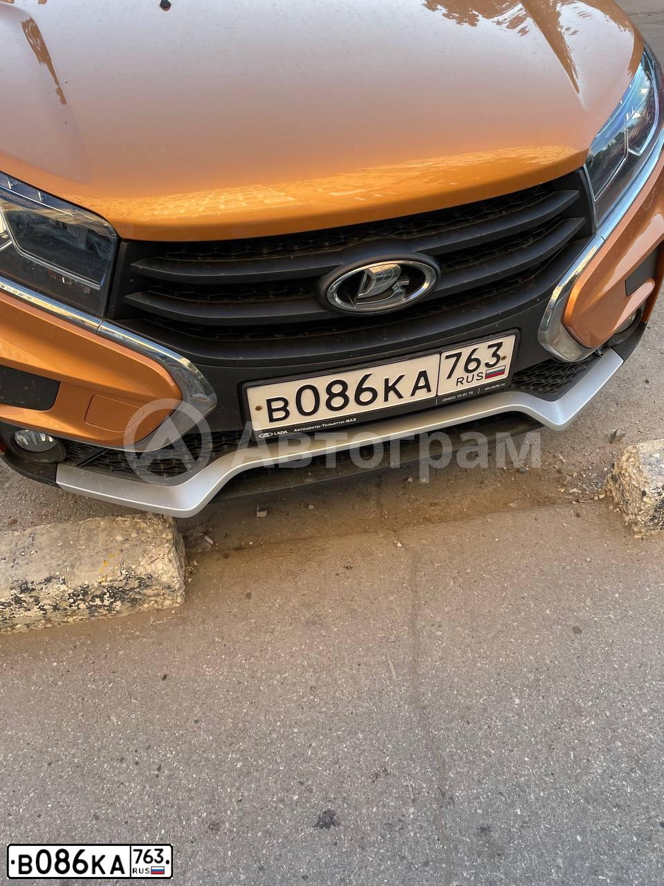 Фото автомобиля LADA XRAY, 2019 — госномер М297АЕ763. Цвет: Золотисто-охристый