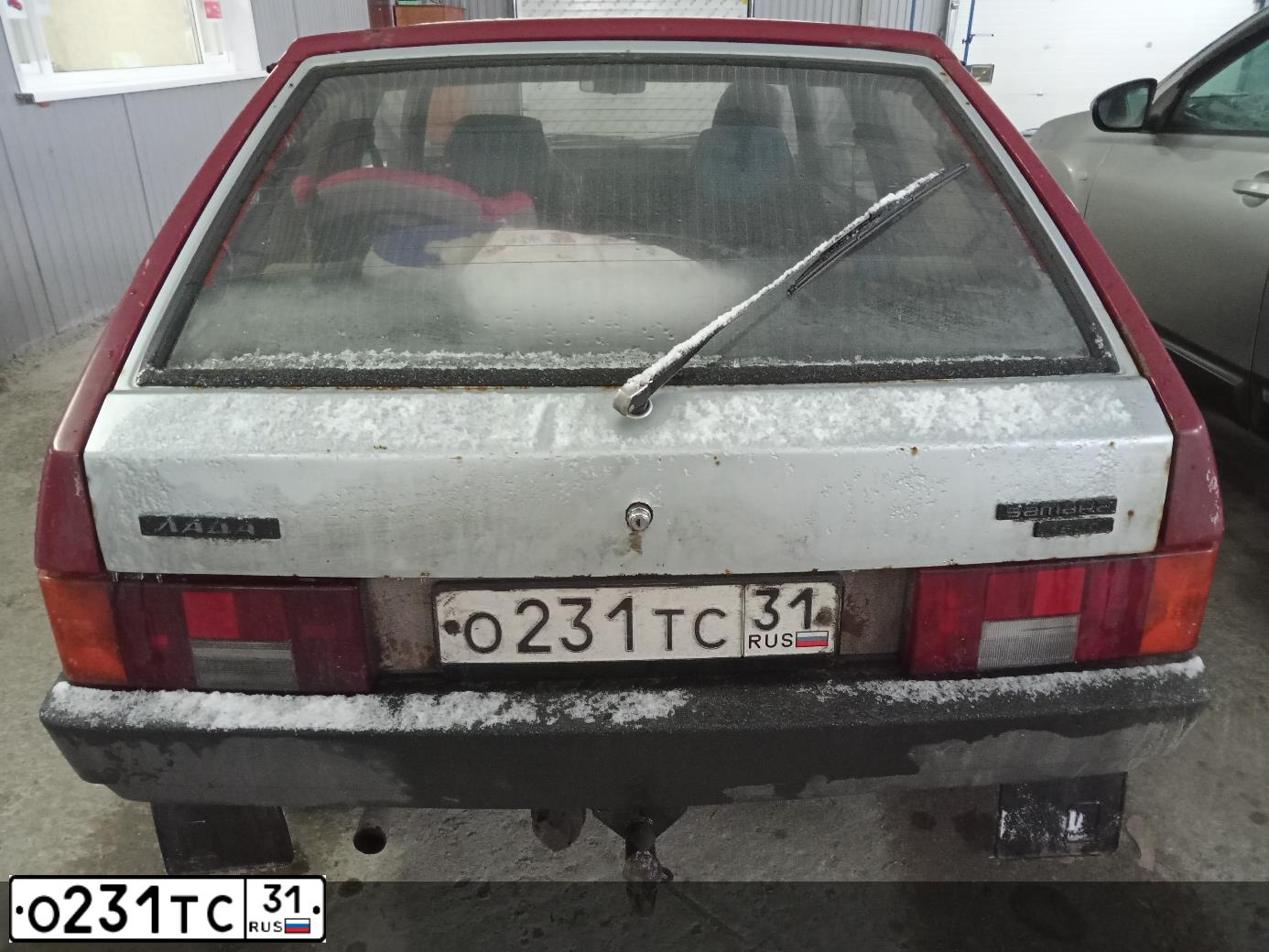 Фото автомобиля LADA 2108 SAMARA, 1987 — госномер О231ТС31. Цвет: ВИШНЕВЫЙ