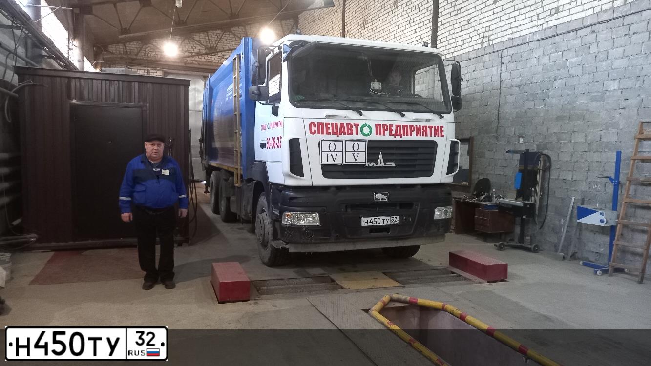 Фото автомобиля MAZ MAN MAZ-MAN 6312 /6X4/, 2020 — госномер Н450ТУ32. Цвет: Белый