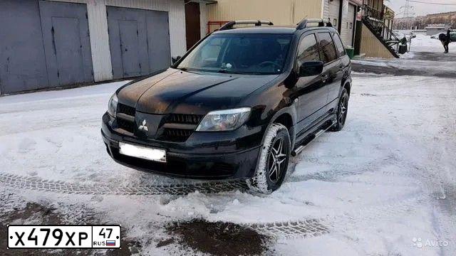 Фото автомобиля MITSUBISHI OUTLANDER, 2007 — госномер Р982МА186. Цвет: ЧЕРНЫЙ