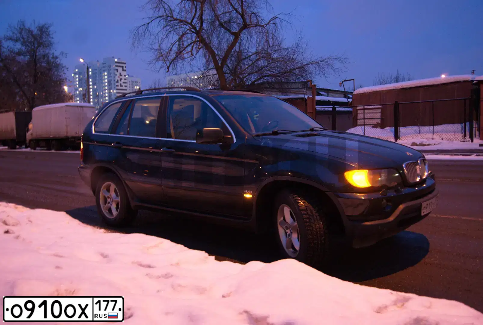 Фото автомобиля BMW X5, 2003 — госномер Е388АН550. Цвет: Темно-зеленый