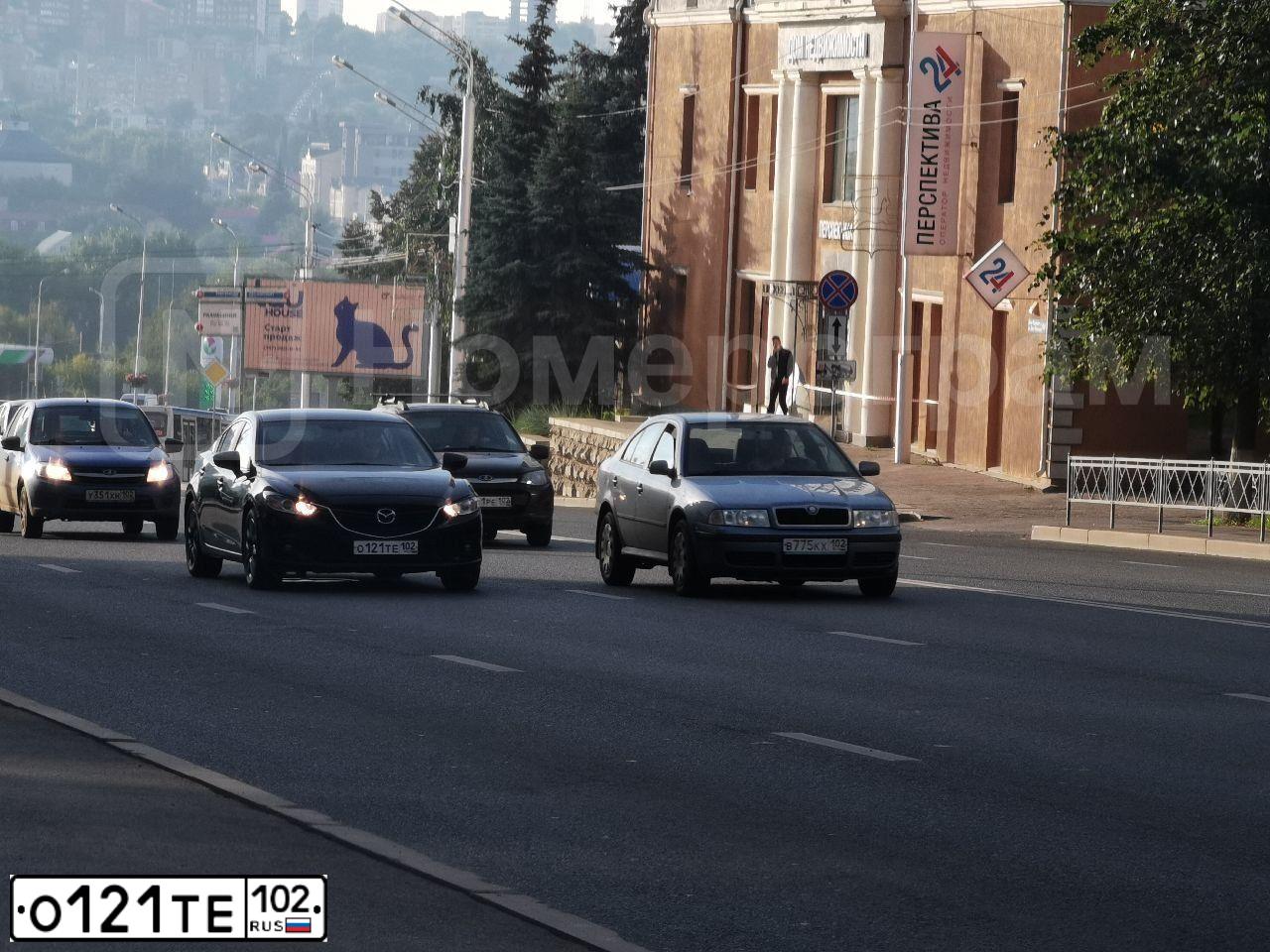 Фото автомобиля MAZDA 3, 2012 — госномер К609ТУ196. Цвет: ТЕМНО-СЕРЫЙ