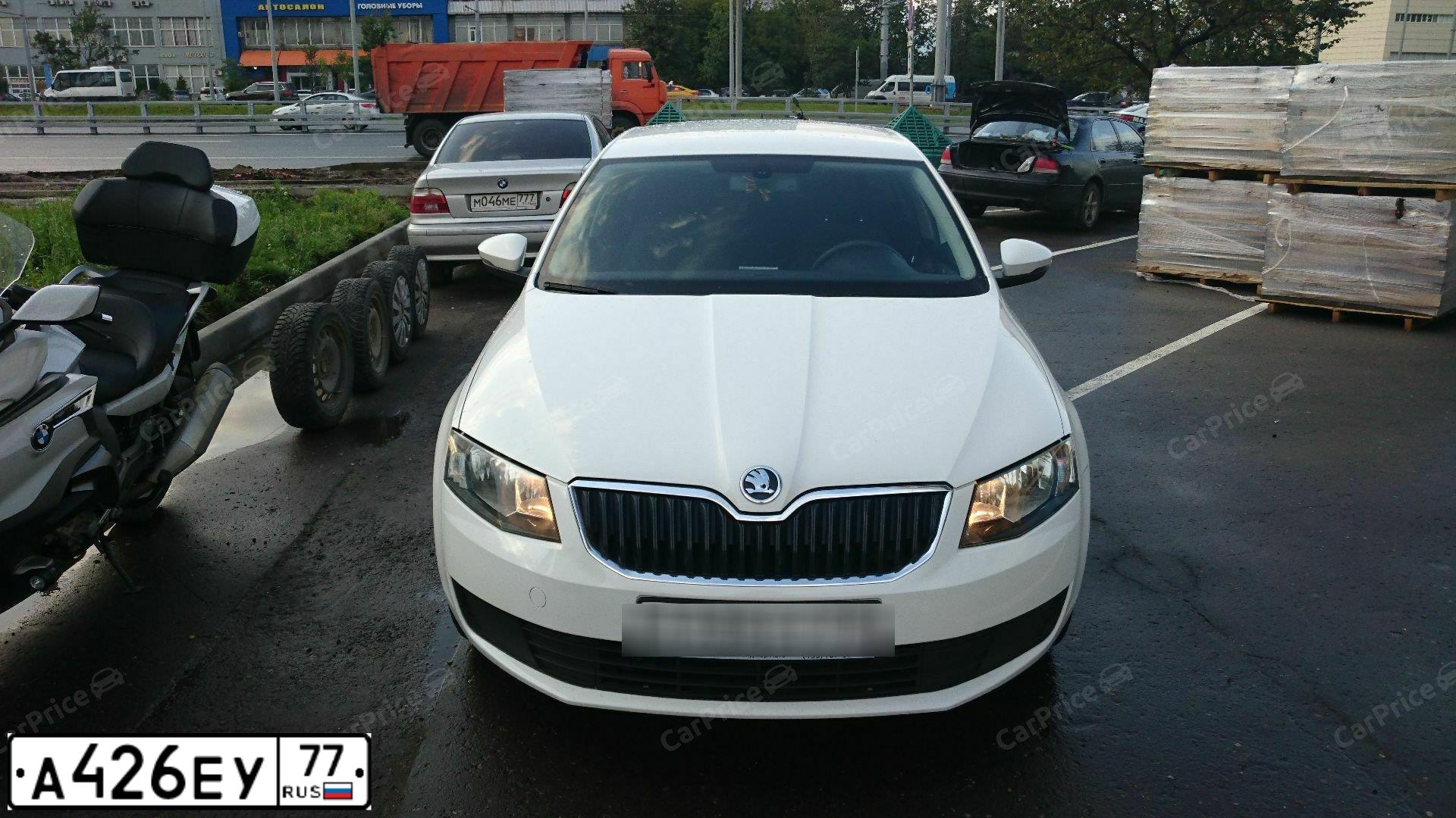 Фото автомобиля SKODA OCTAVIA, 2013 — госномер С209ВР790. Цвет: БЕЛЫЙ