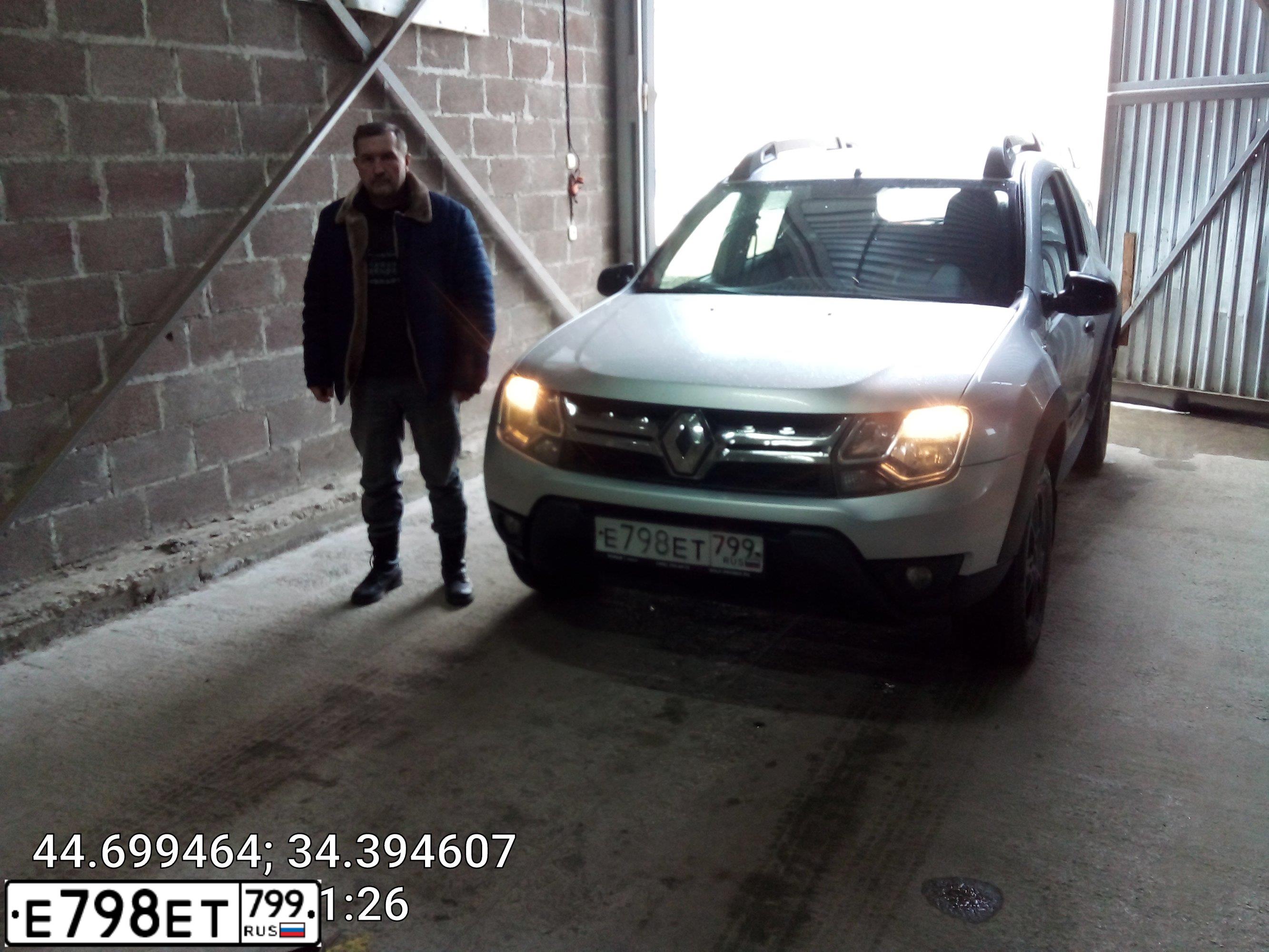 Фото автомобиля RENAULT DUSTER, 2018 — госномер В819АС185
