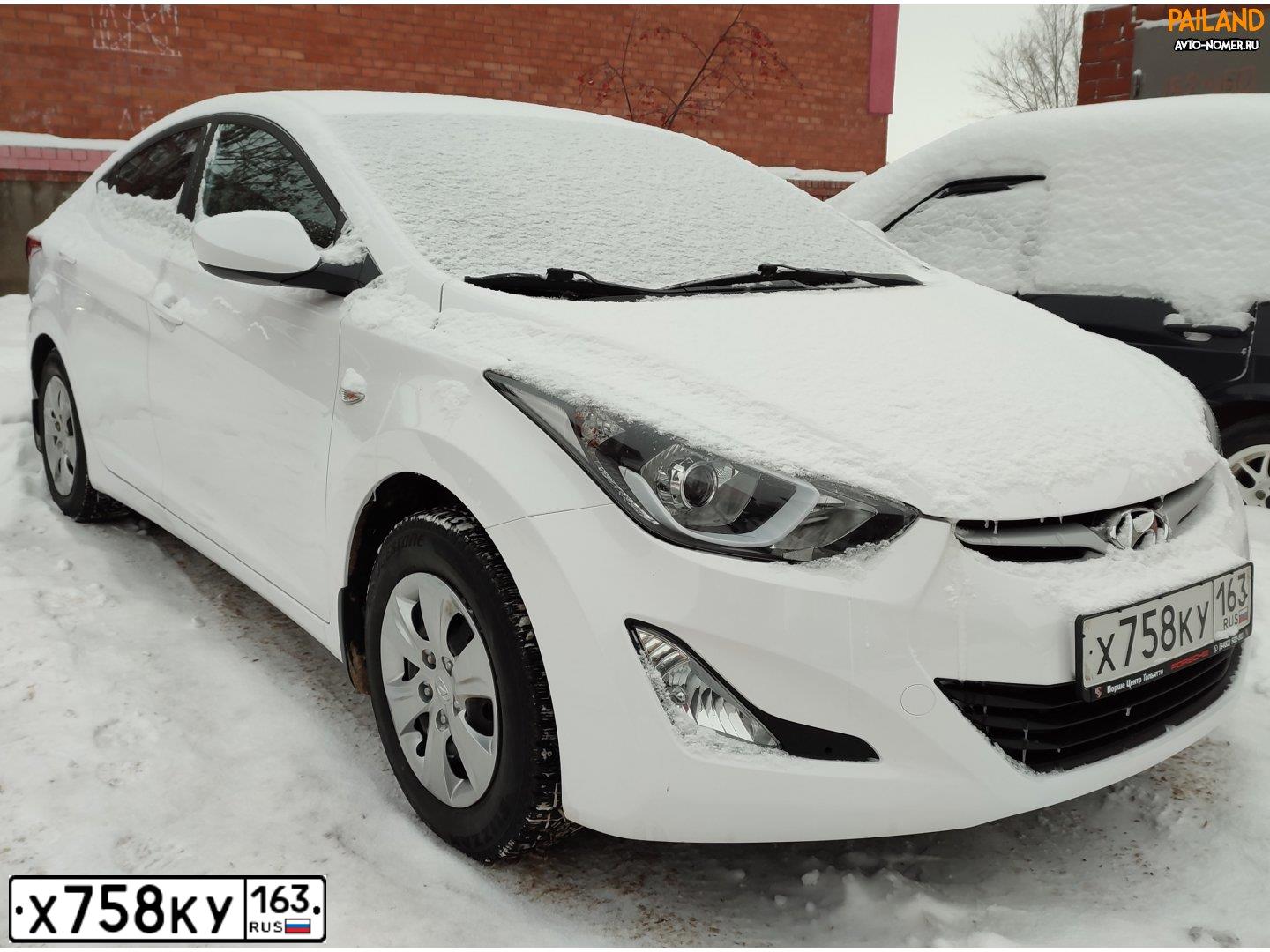 Фото автомобиля HYUNDAI ELANTRA, 2015 — госномер М692НК13. Цвет: Белый