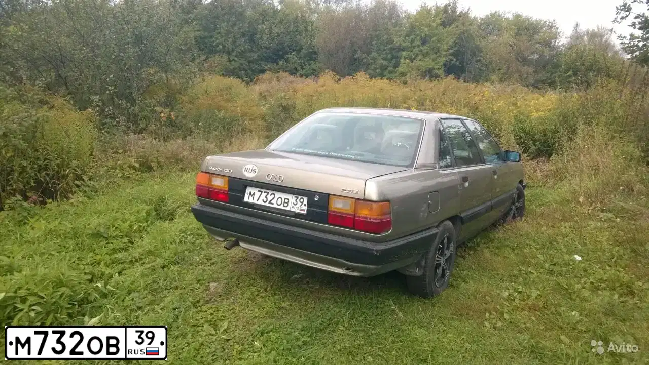 Фото автомобиля AUDI I 100, 1989 — госномер С257НУ39. Цвет: КОРИЧНЕВЫЙ