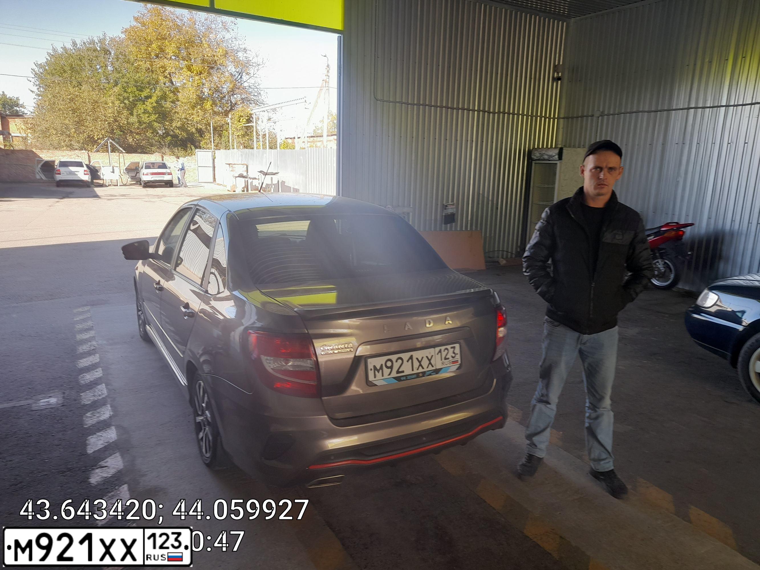 Фото автомобиля LADA GRANTA, 2019 — госномер Х380МР07
