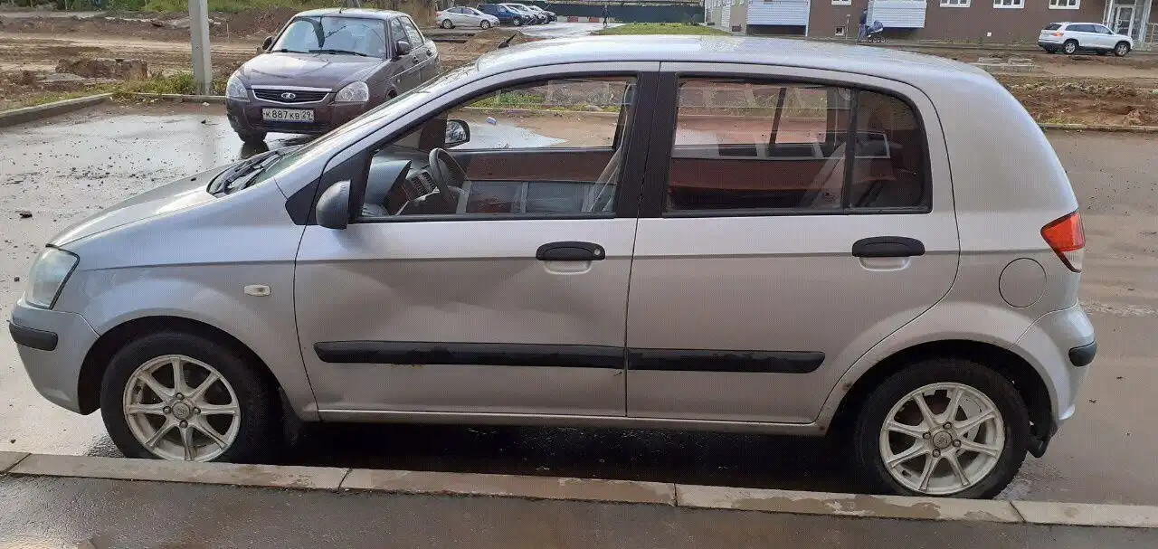 Фото автомобиля LADA 2170 PRIORA, 2012 — госномер К887КВ29. Цвет: ТЕМНО-ВИШНЕВЫЙ