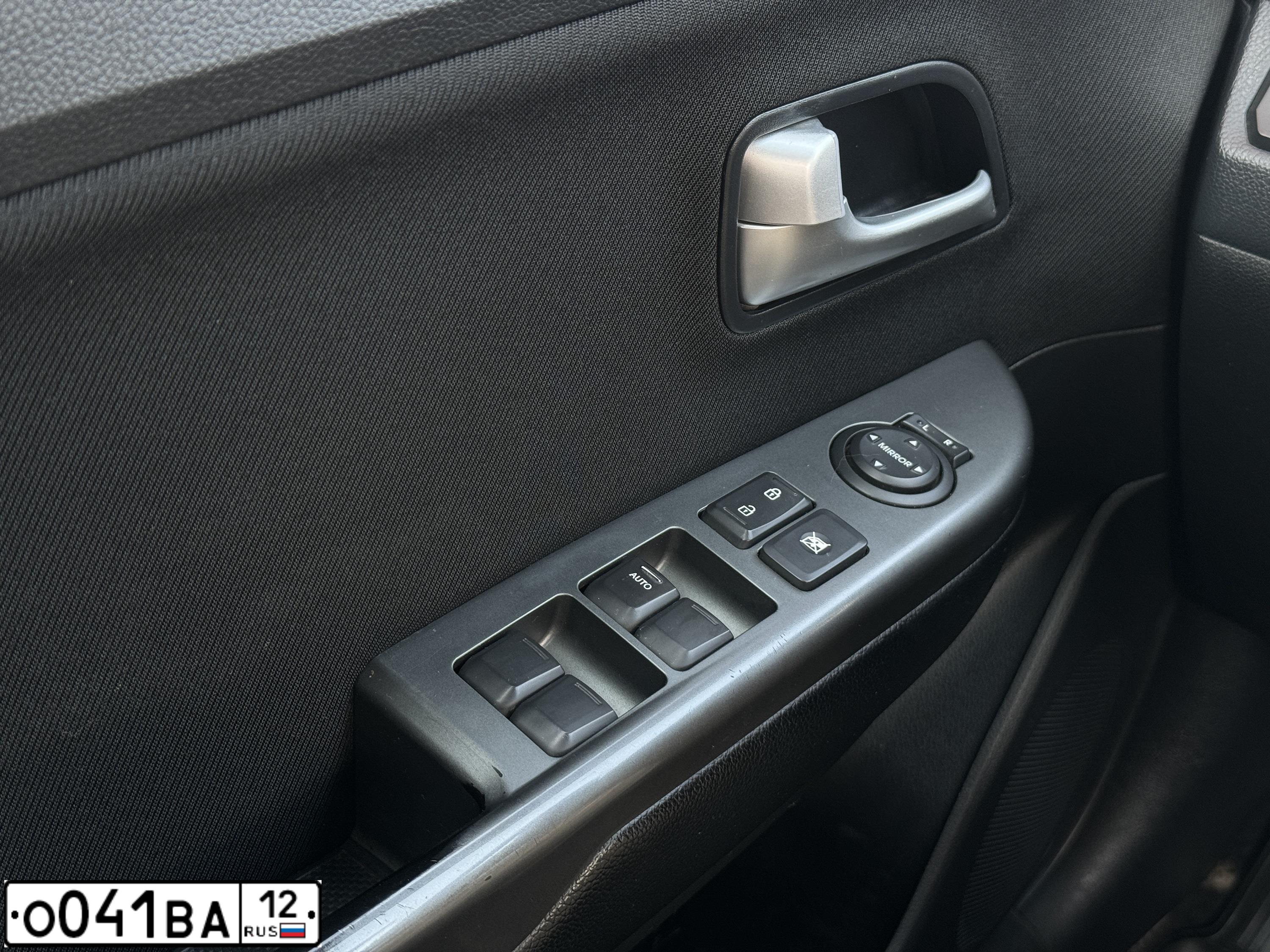 Фото автомобиля KIA RIO, 2011 — госномер О041ВА12. Цвет: ГОЛУБОЙ