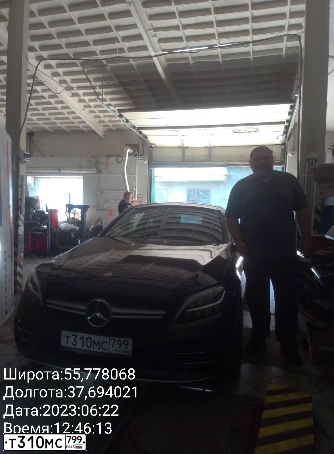 Фото автомобиля MERCEDES C-KLASSE, 2018 — госномер Т310МС799. Цвет: ЧЕРНЫЙ