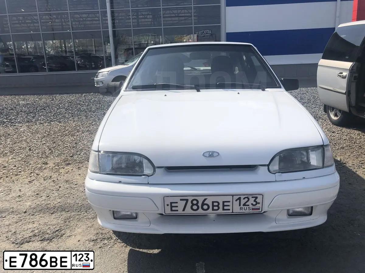 Фото автомобиля LADA 2114, 2011 — госномер Е162ВС181. Цвет: Белый