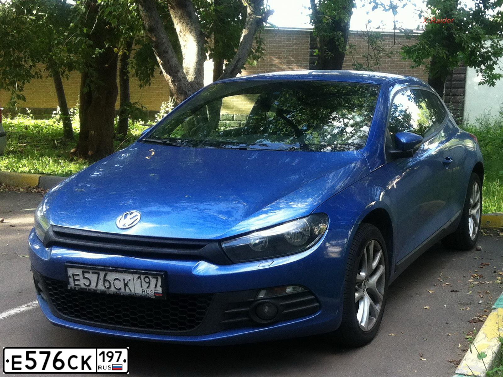 Фото автомобиля VOLKSWAGEN SCIROCCO, 2011 — госномер К018КТ18. Цвет: синий