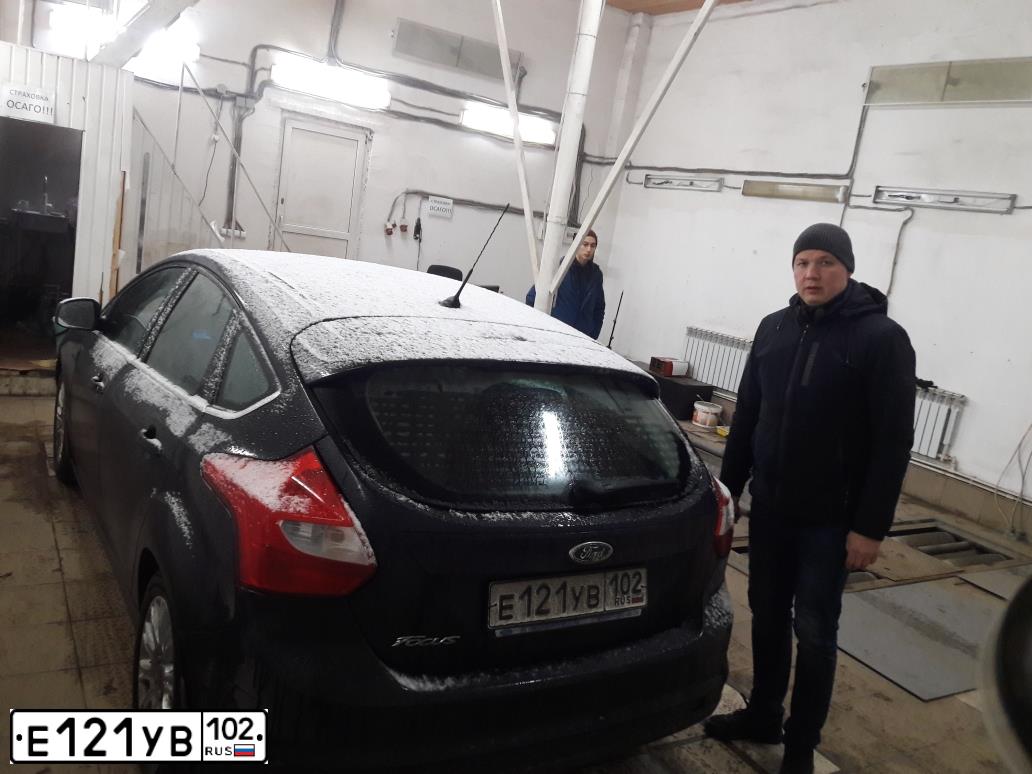 Фото автомобиля FORD MONDEO, 2008 — госномер Е121УВ102. Цвет: ЧЕРНЫЙ