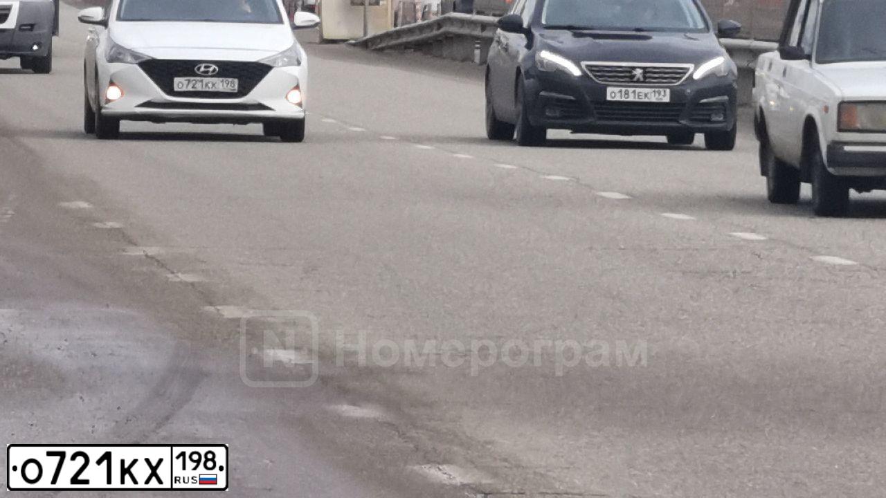 Фото автомобиля LADA 2349 WIS, 2020 — госномер О721КХ198. Цвет: Белый