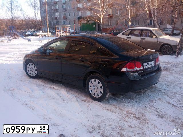 Фото автомобиля HONDA CIVIC, 2009 — госномер О959РУ58. Цвет: ЧЕРНЫЙ
