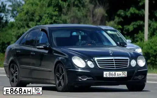 Фото автомобиля MERCEDES E-KLASSE, 2008 — госномер Н195РТ197. Цвет: ЧЕРНЫЙ