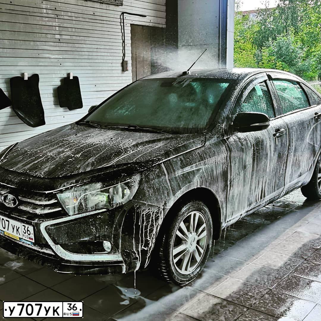 Фото автомобиля RENAULT KOLEOS, 2011 — госномер О925ВК152. Цвет: КРАСНЫЙ