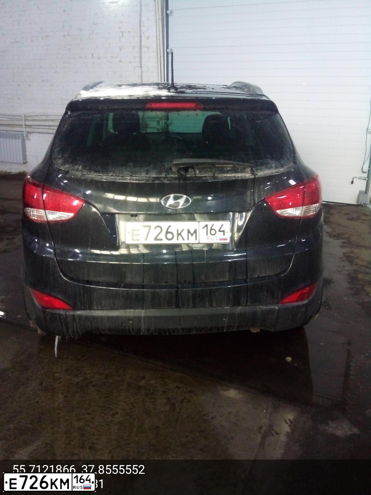 Фото автомобиля HYUNDAI IX35, 2012 — госномер А999МН64. Цвет: ЧЕРНЫЙ