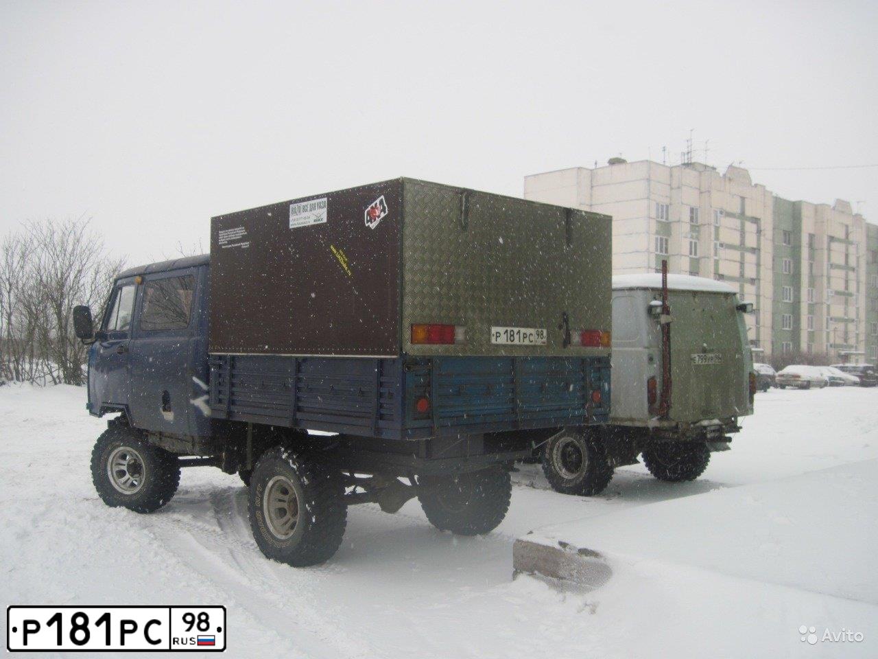 Фото автомобиля UAZ 3909, 2002 — госномер Р181РС98. Цвет: СИНИЙ