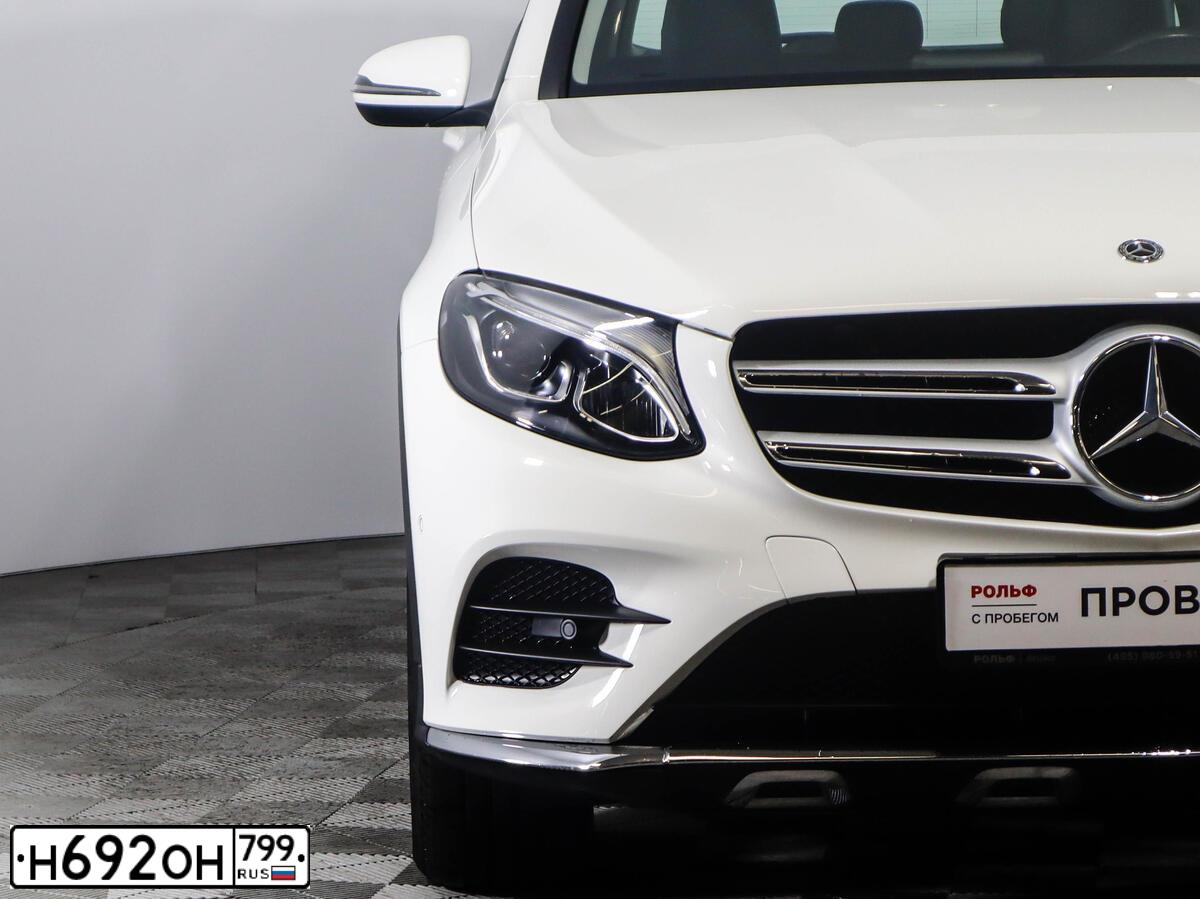 Фото автомобиля MERCEDES GLC-KLASSE, 2019 — госномер Н692ОН799. Цвет: Белый