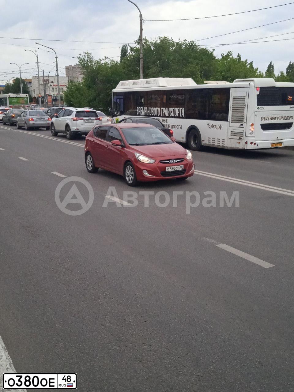 Фото автомобиля FORD FOCUS, 2009 — госномер О380ОЕ48. Цвет: ЧЕРНЫЙ