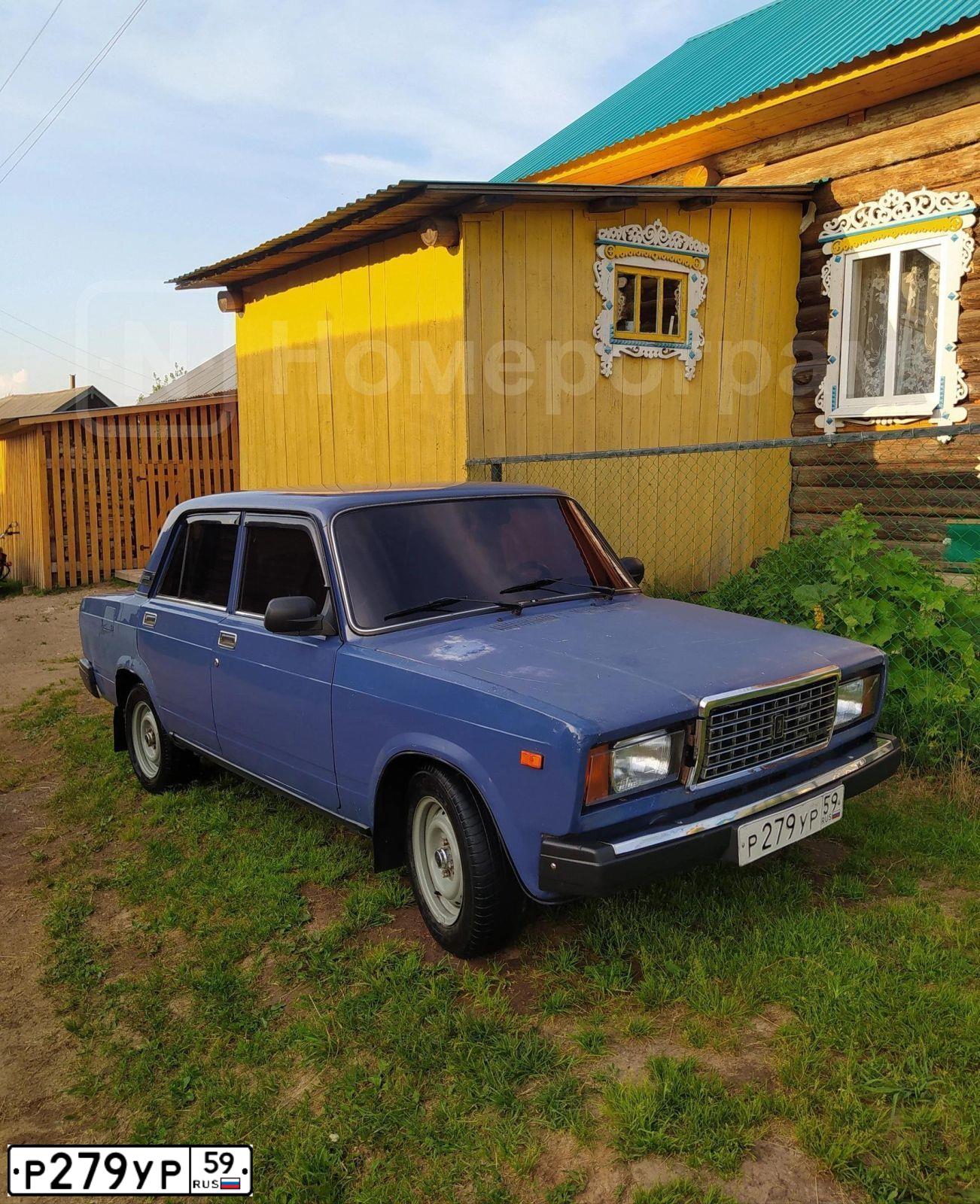 Фото автомобиля LADA 2107, 2005 — госномер Р279УР59. Цвет: СИНИЙ